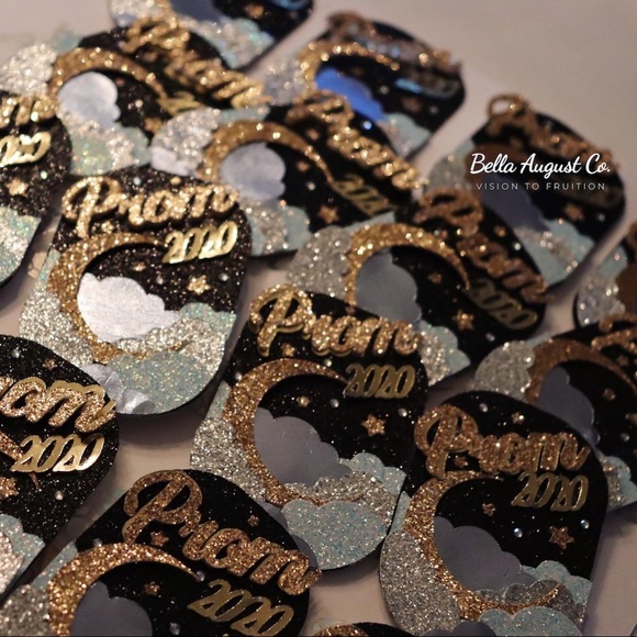 Cupcake Toppers - Picture 2 of 5